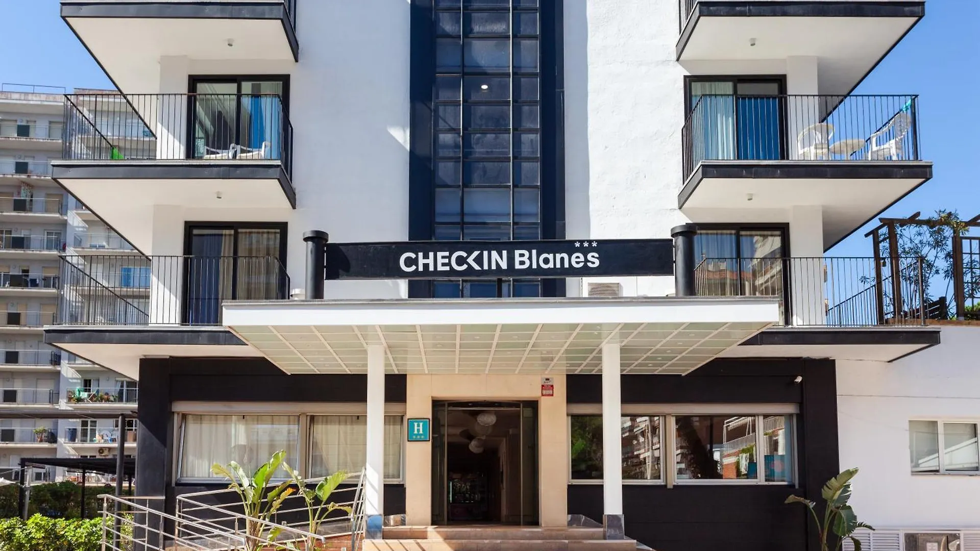 Checkin Blanes Hotel